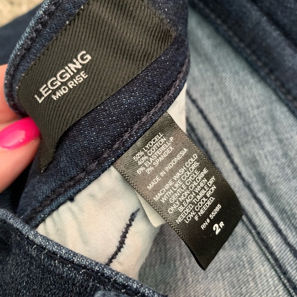 Express Mid Rise Jean Legging - Picture 8 of 8